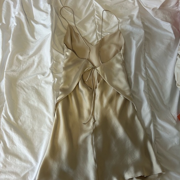 Satin Zara dress - Picture 2 of 3